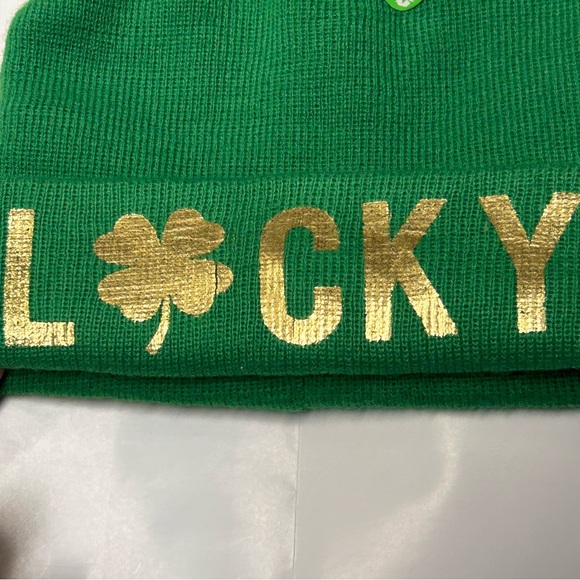 2 Beanies Be Warm On St Patrick's Day. Claire's Claire’s/Icing LUCKY Beanies. - Picture 14 of 15